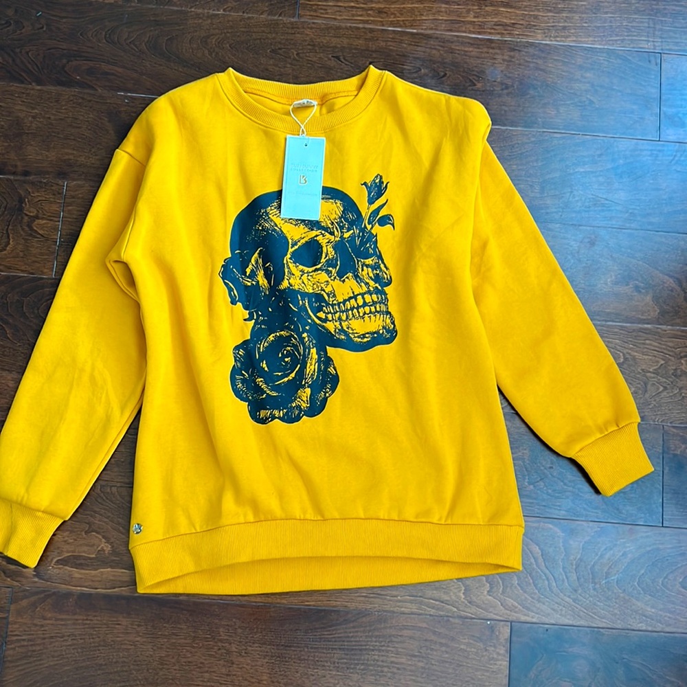 Buff Bunny Sweat shirt, XS but fit small and medium